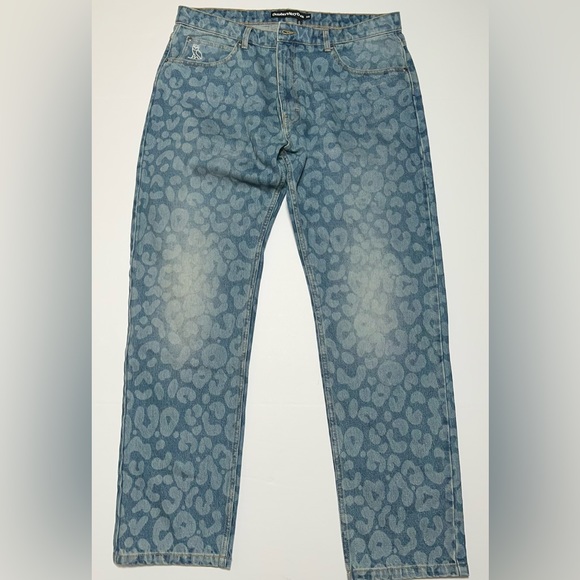 October’s Very Own Jeans - Picture 3 of 5